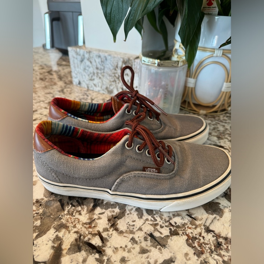 EUC Vans Low Top Gray Brown Baja Mexican Blanket Fiesta Shoes